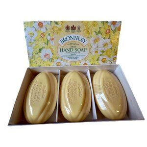 Vintage Bronnley Fine English Hand Daffodil & Almond Sealed Soap 3 x 75g-3.64 oz